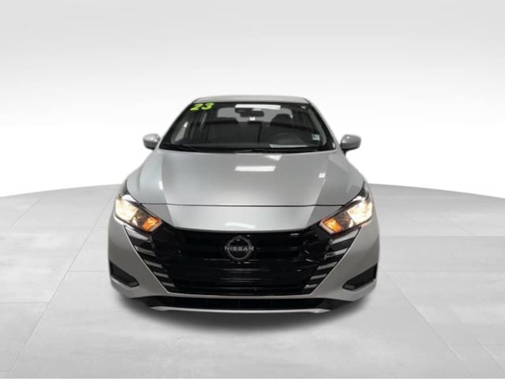 Certified 2023 Nissan Versa 1.6 SV Sedan