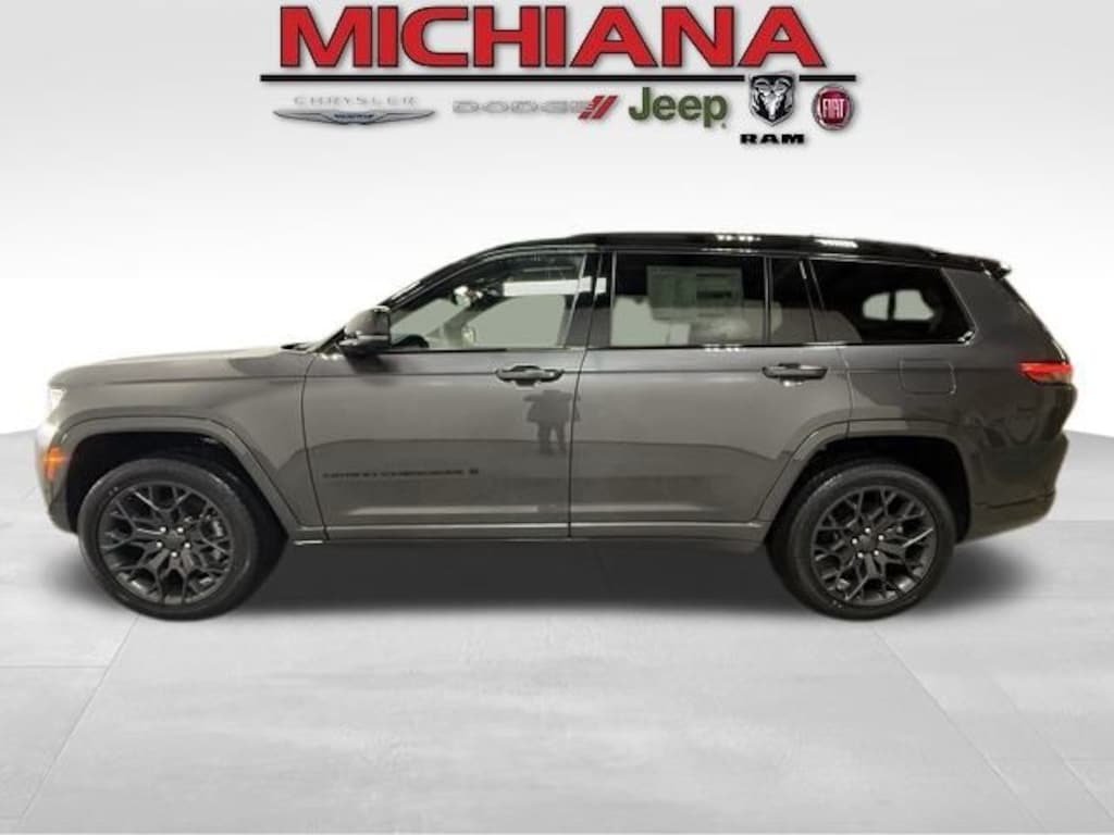 New 2025 Jeep Grand Cherokee L Summit Sport Utility