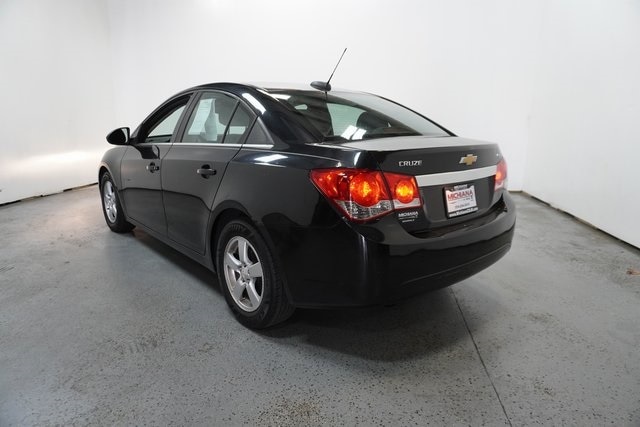 Used 2015 Chevrolet Cruze 1LT with VIN 1G1PC5SBXF7264935 for sale in Mishawaka, IN