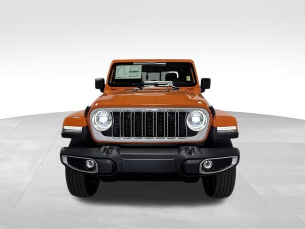 New 2026 Jeep Gladiator Sahara Pickup