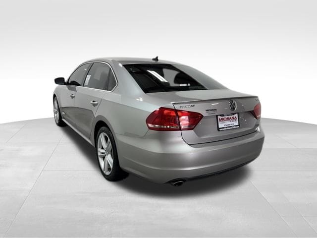 Used 2014 Volkswagen Passat SE with VIN 1VWBN7A36EC031980 for sale in Mishawaka, IN