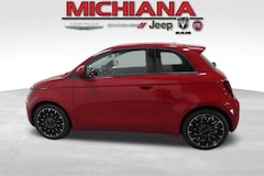 2024 FIAT 500e INSPI(RED) Hatchback