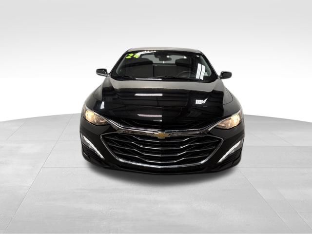 2024 Chevrolet Malibu 1LT photo 3