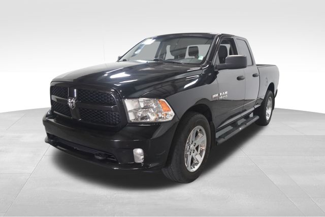 2017 Ram 1500 Tradesman Express photo 2