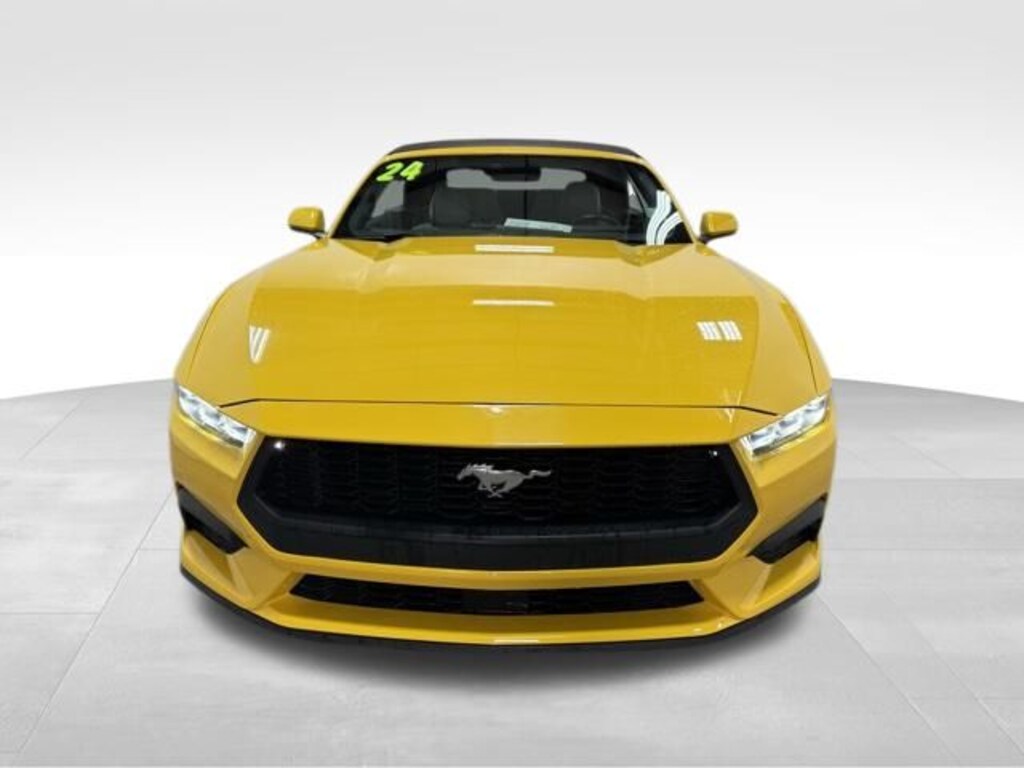 Used 2024 Ford Mustang Convertible
