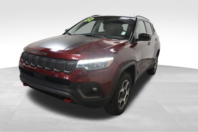 2022 Jeep Compass Trailhawk photo 2