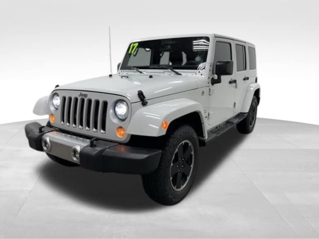 Used 2017 Jeep Wrangler JK Unlimited Sahara 4x4 SUV