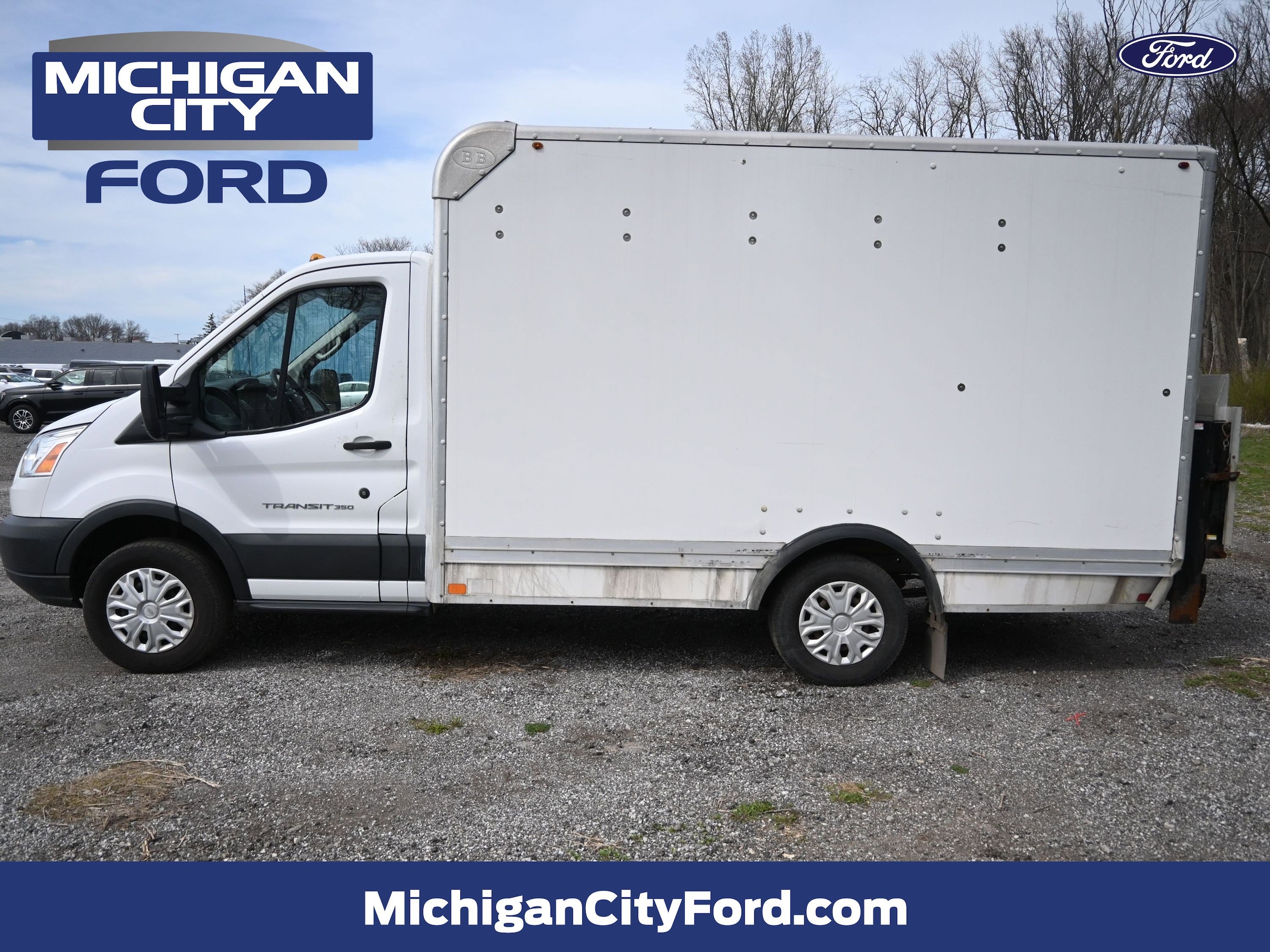 2017 Ford Transit T350 Cutaway SRW 138 WB's photo