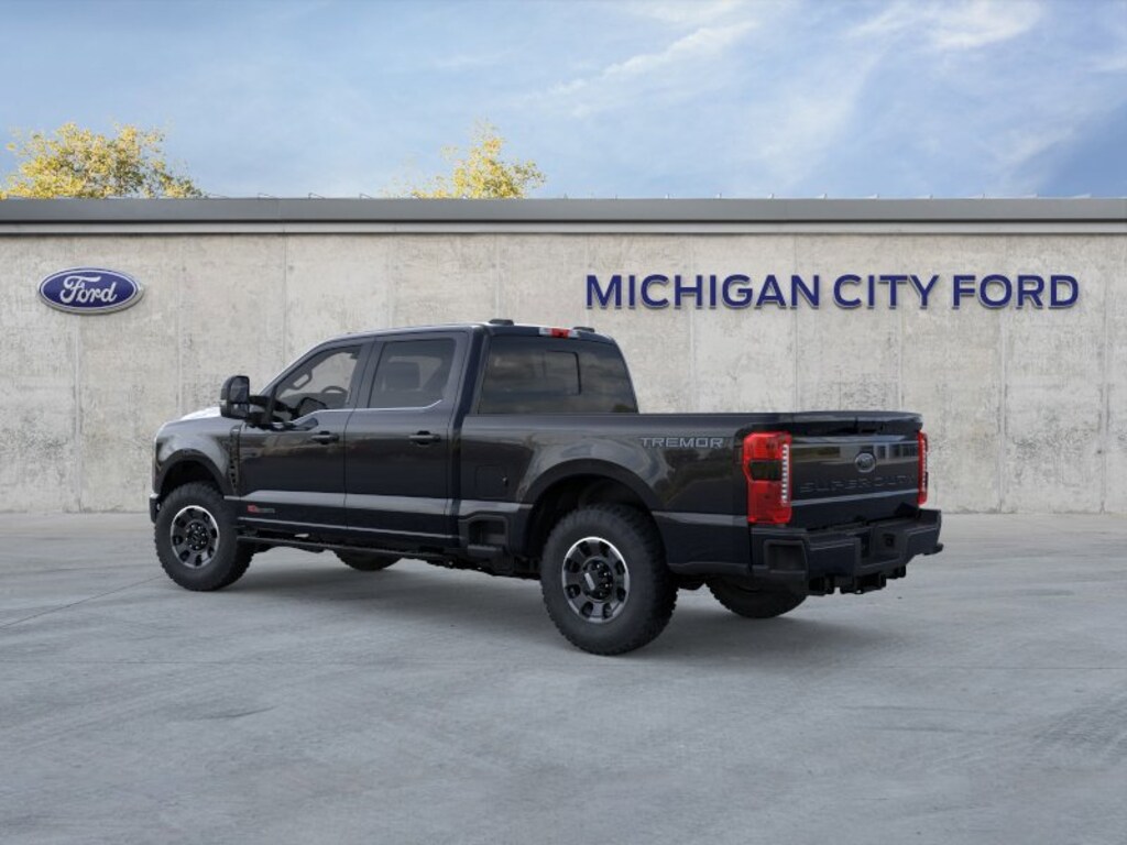 New 2025 Ford Super Duty F-350 Lariat TRUCK