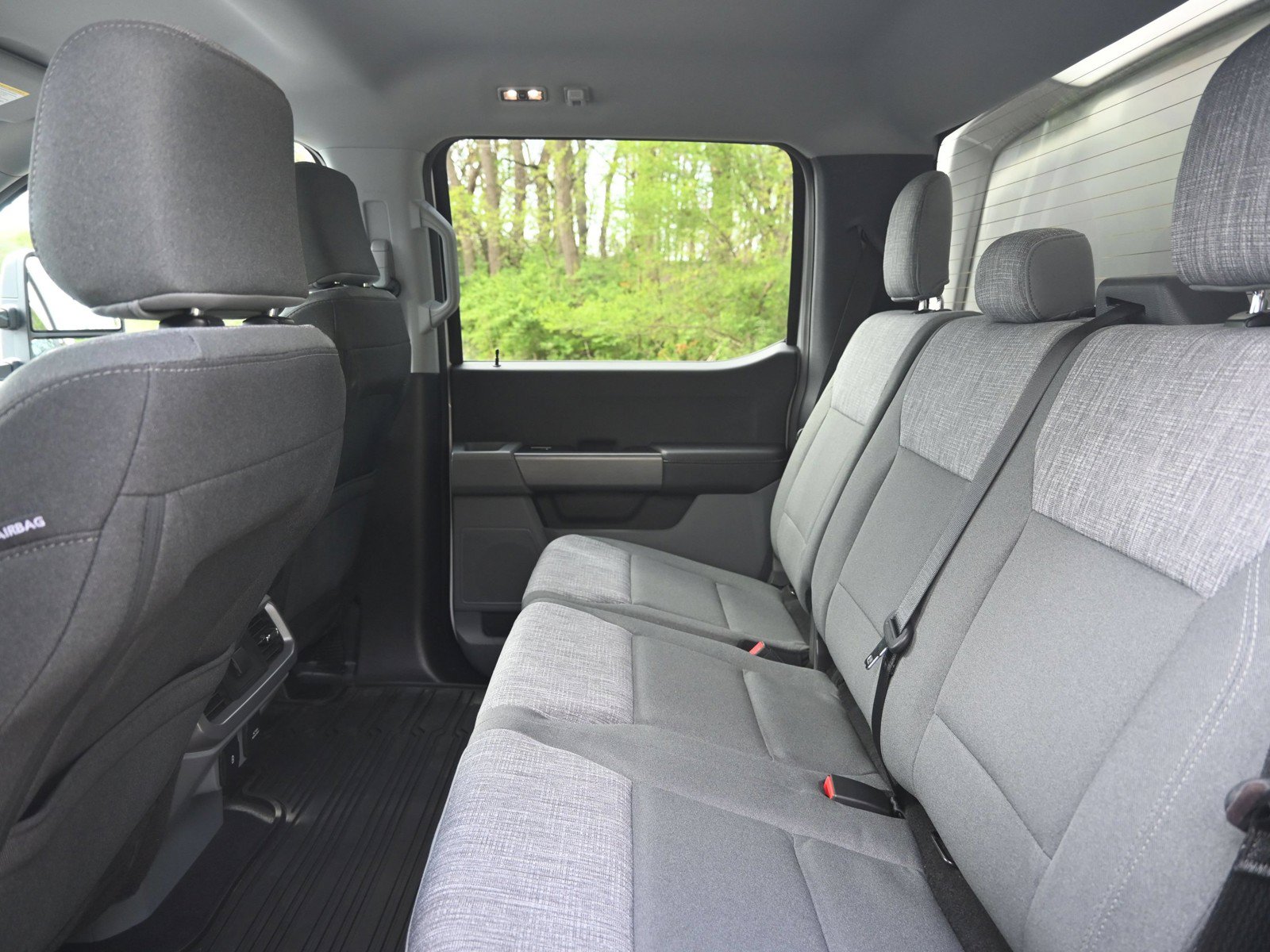 2023 Ford F-150 XLT - Photo 11