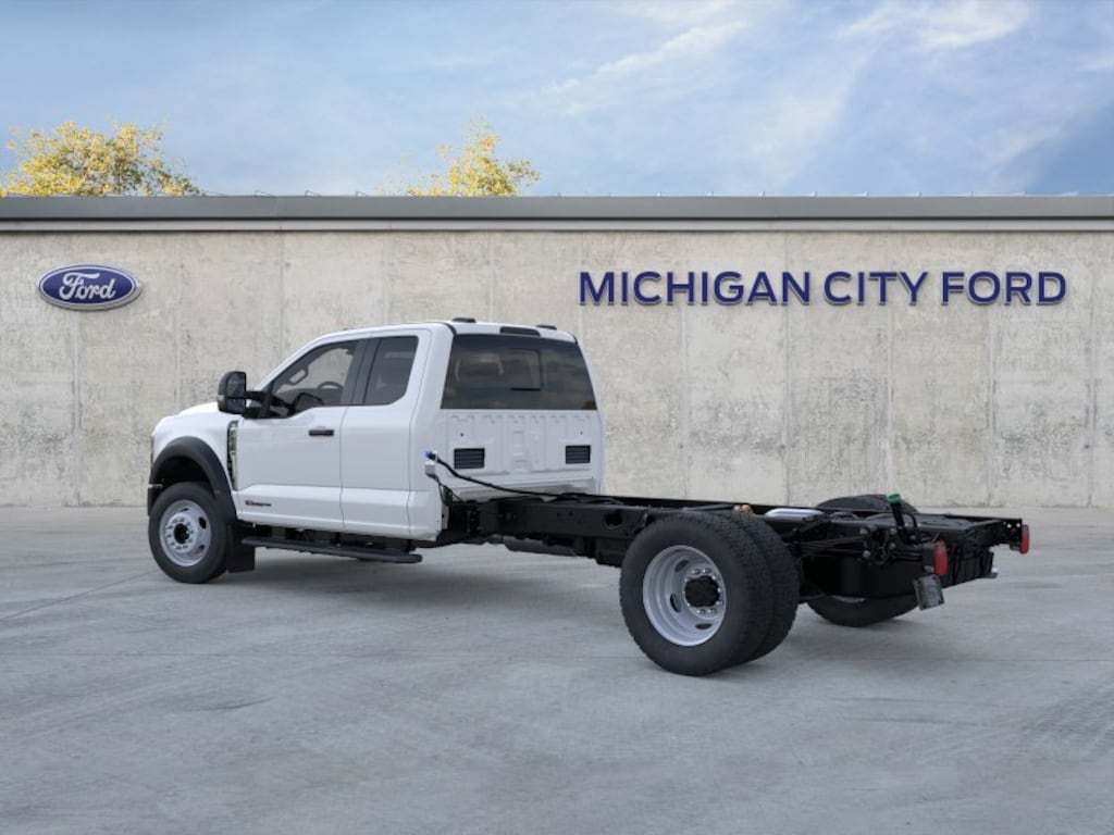 New 2025 Ford Chassis Cab F-550® XL TRUCK