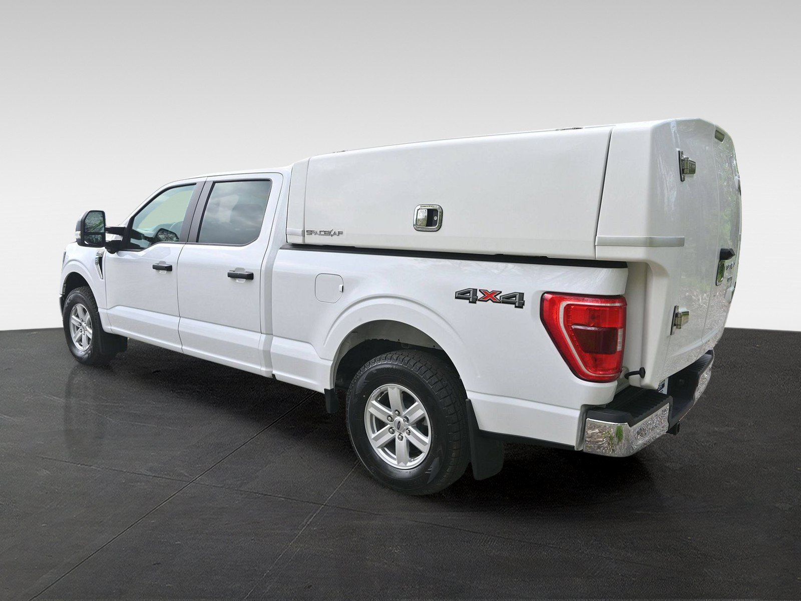 2023 Ford F-150 XLT - Photo 6