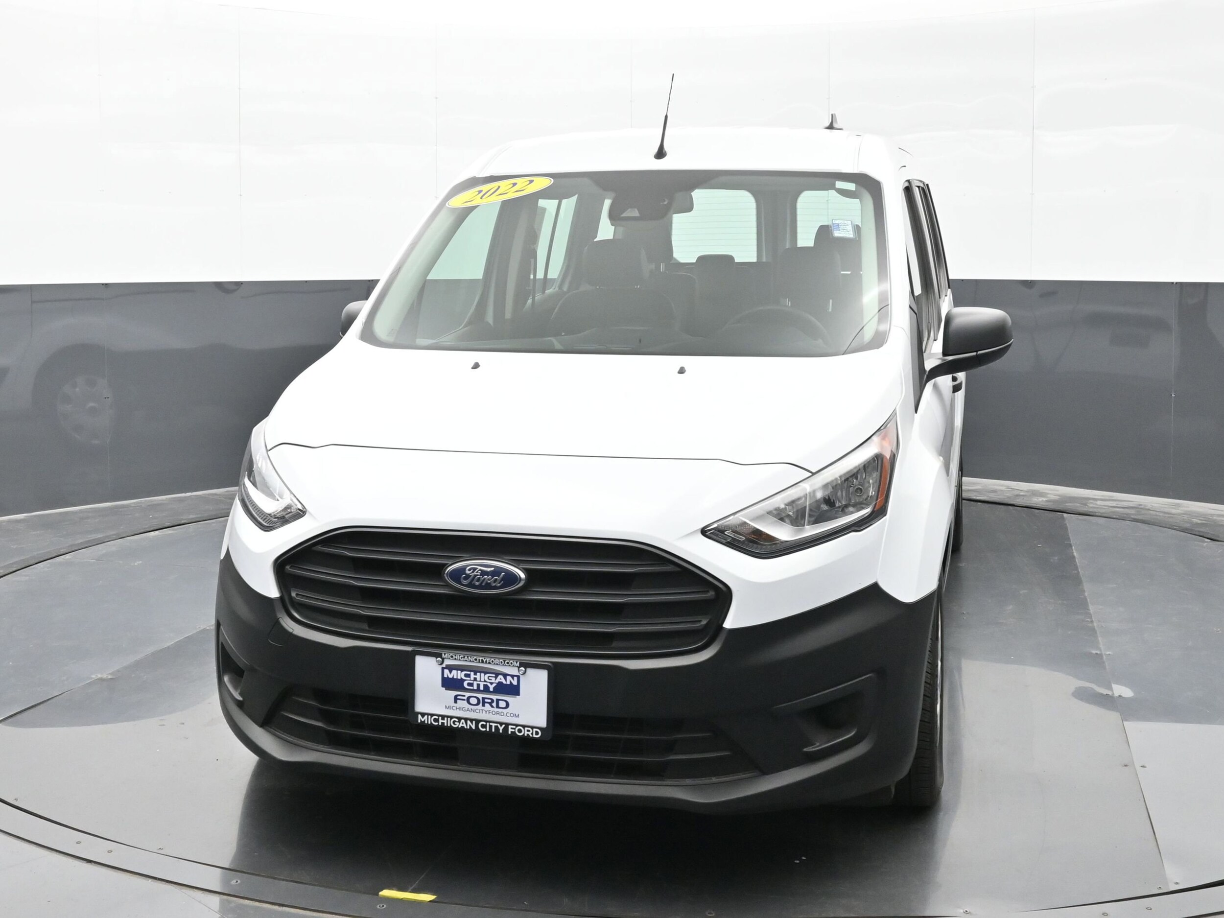 2022 Ford Transit XL photo 3