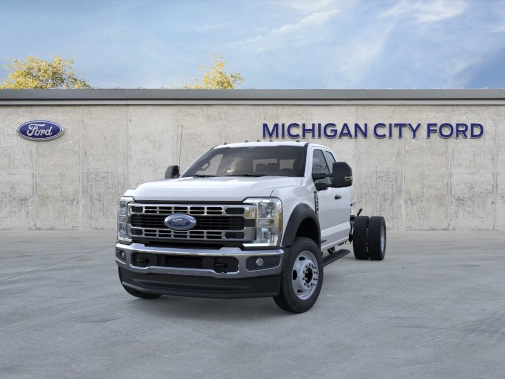 New 2025 Ford Chassis Cab F-550® XL TRUCK