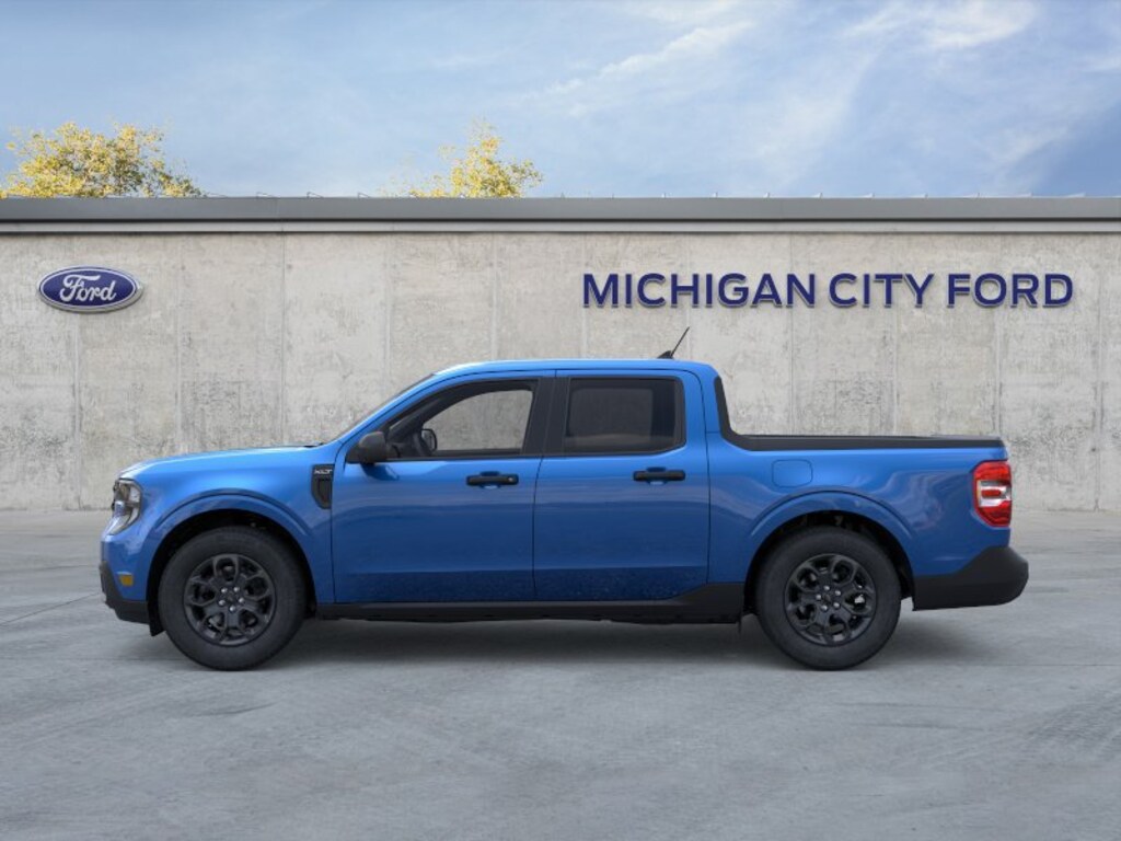 New 2025 Ford Maverick XLT TRUCK