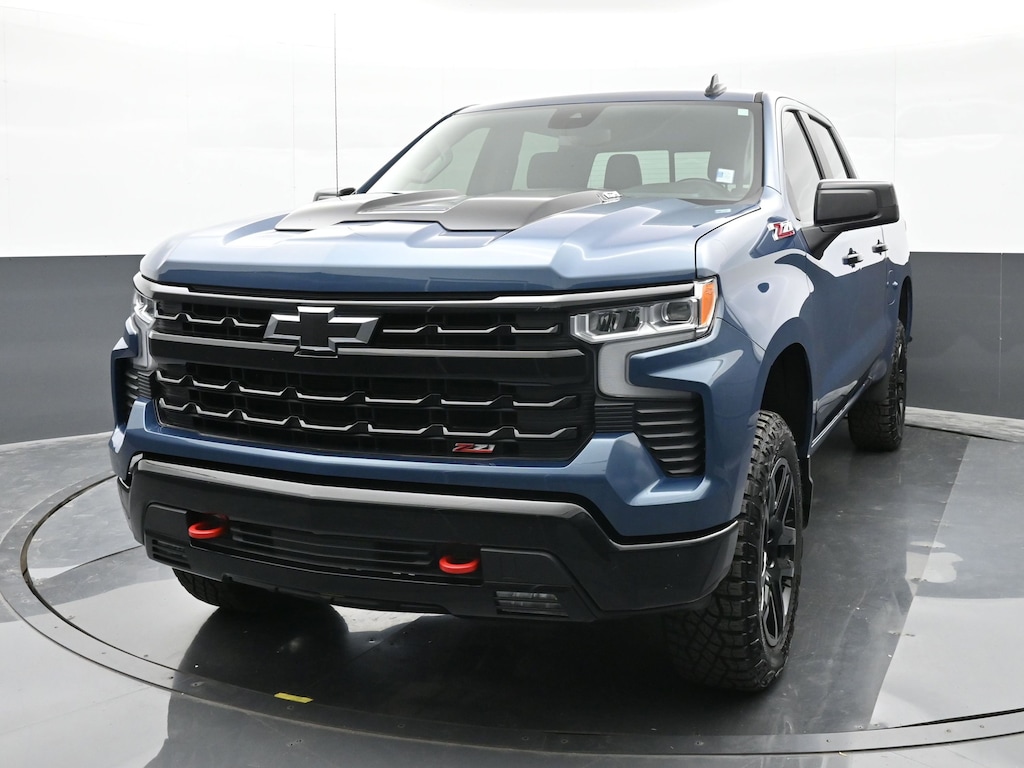 Used 2024 Chevrolet Silverado 1500 LT Trail Boss 4WD Crew Cab 147 LT Trail Boss