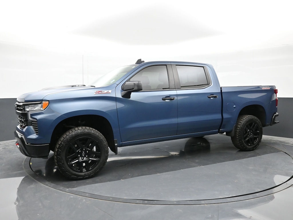 Used 2024 Chevrolet Silverado 1500 LT Trail Boss 4WD Crew Cab 147 LT Trail Boss