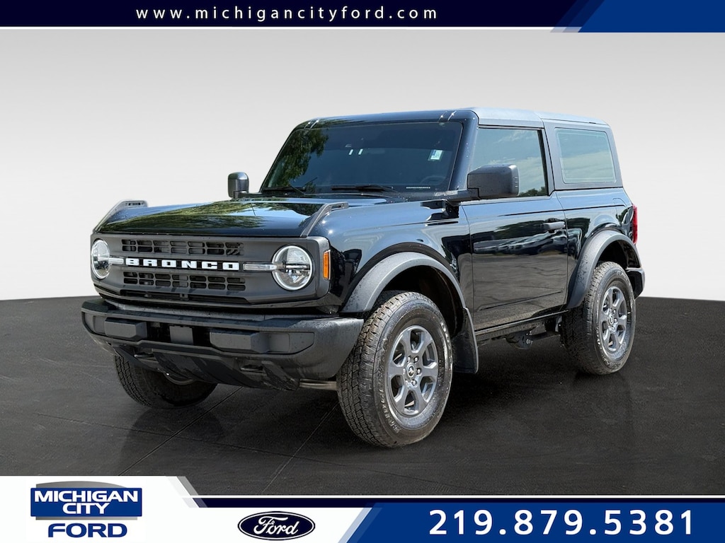 Used 2025 Ford Bronco Base 4x4