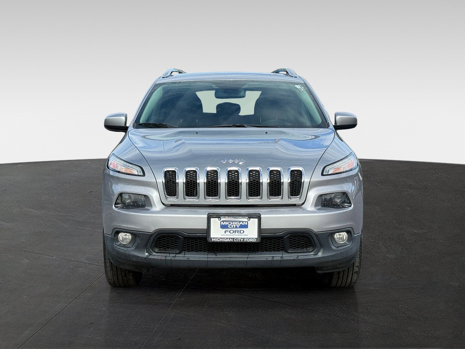 Used 2016 Jeep Cherokee Latitude with VIN 1C4PJMCB1GW117593 for sale in Michigan City, IN