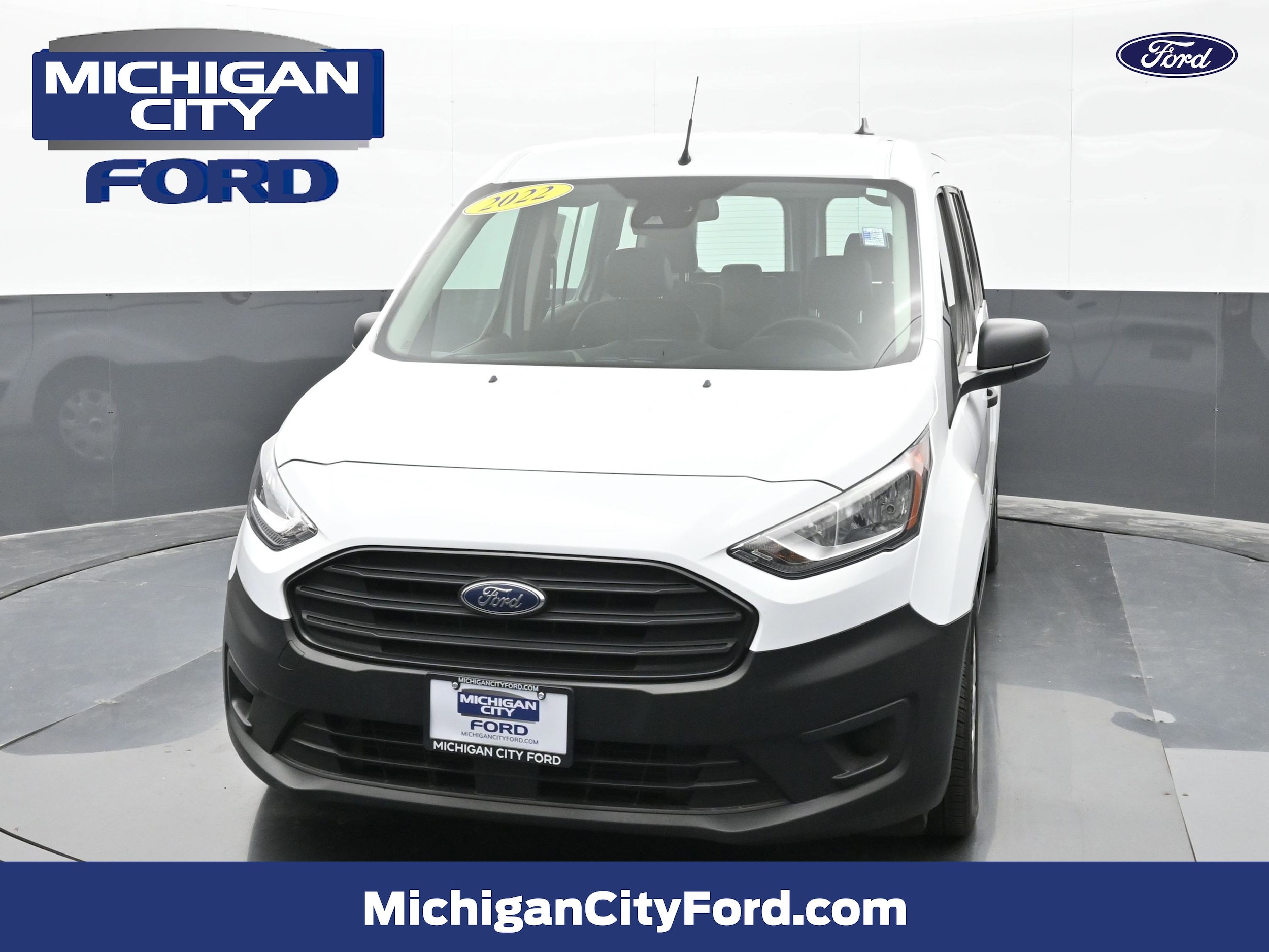 2022 Ford Transit Connect XL's photo