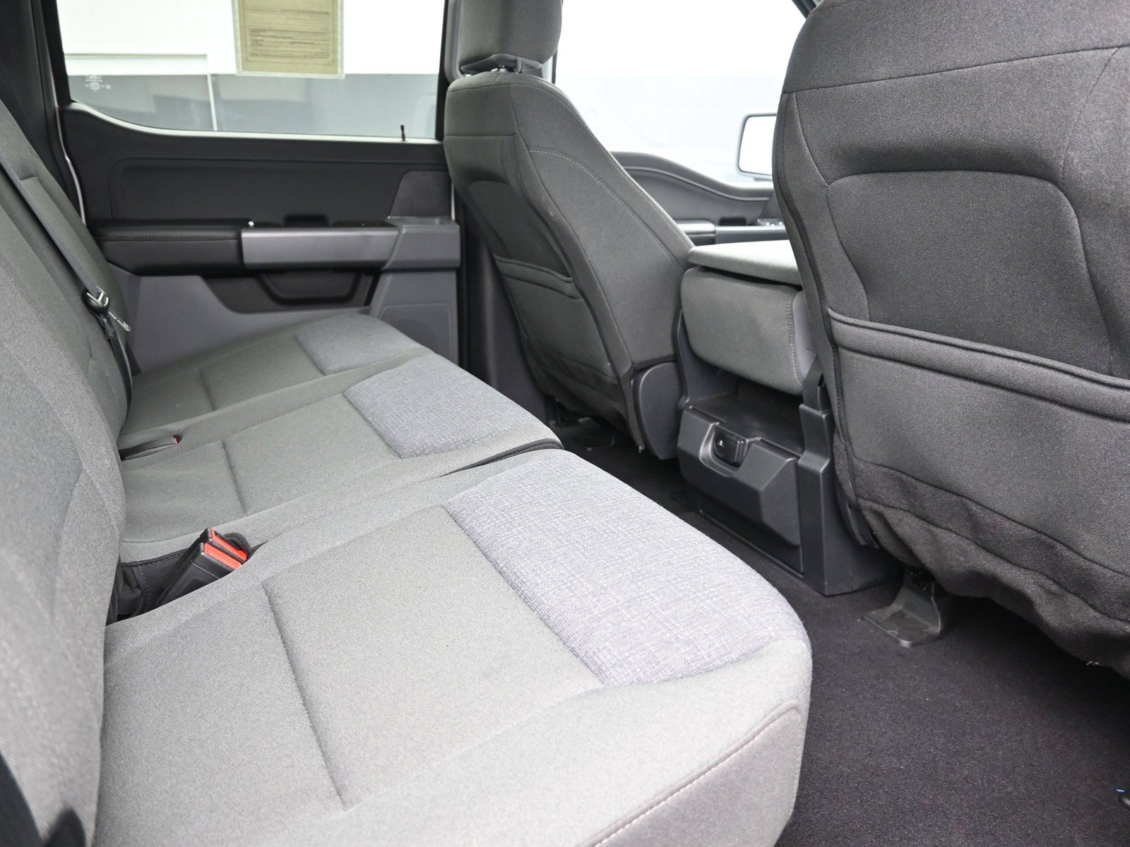 2024 Ford F-150 XLT - Photo 25