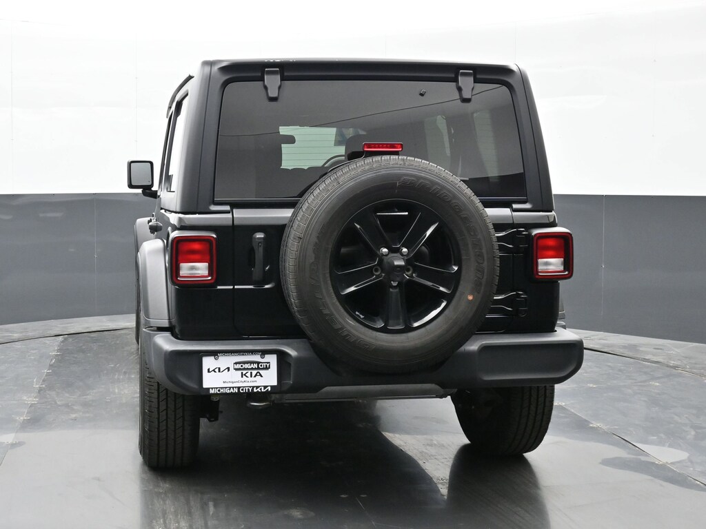 Used 2022 Jeep Wrangler Unlimited Sport Altitude Unlimited Sport Altitude 4x4