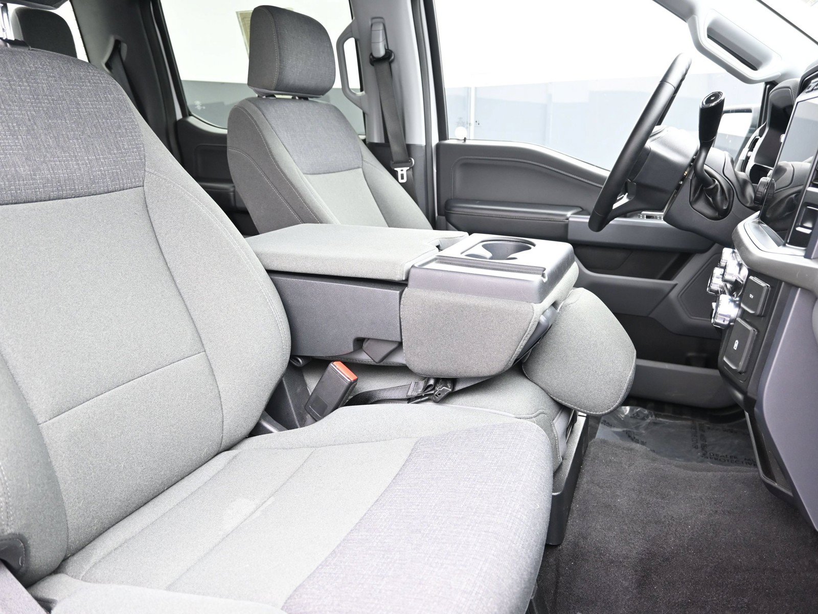 2024 Ford F-150 XLT - Photo 28