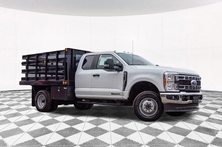 2023 Ford Chassis Cab F-350 XL TRUCK