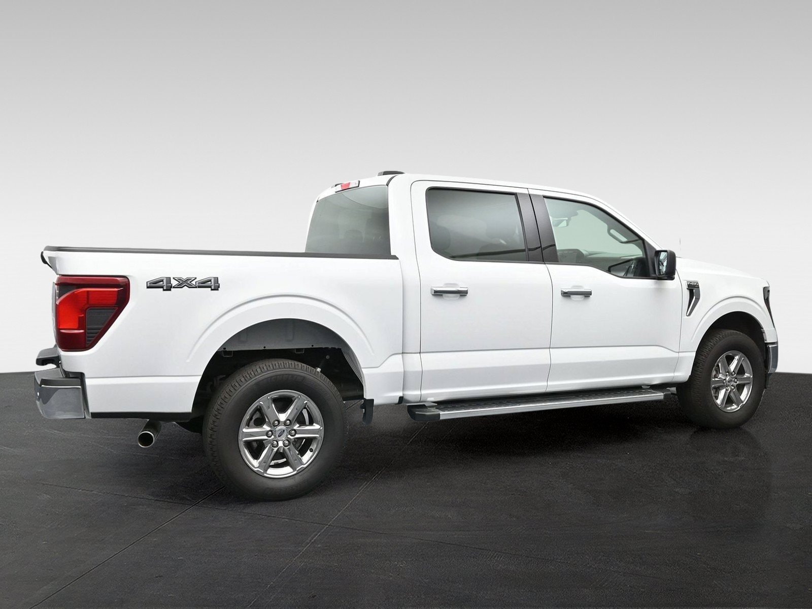 2024 Ford F-150 XLT - Photo 8