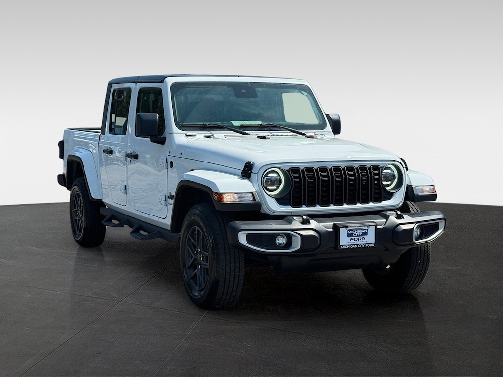 Used 2025 Jeep Gladiator Sport S Sport S 4x4