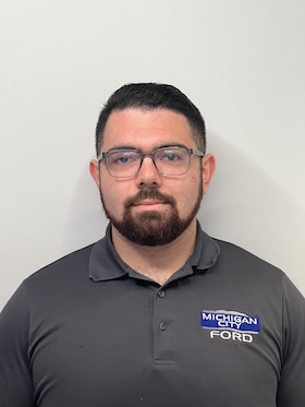 Staff member Rick Rosado from ID_4624fd365a94