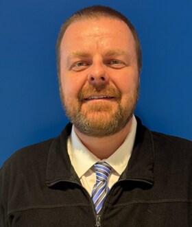 Staff member Steve Fries from ID_532bc361b317