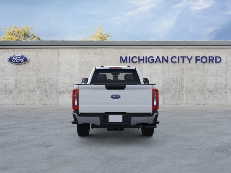 2025 Ford F-350 Super Duty XL - Photo 5