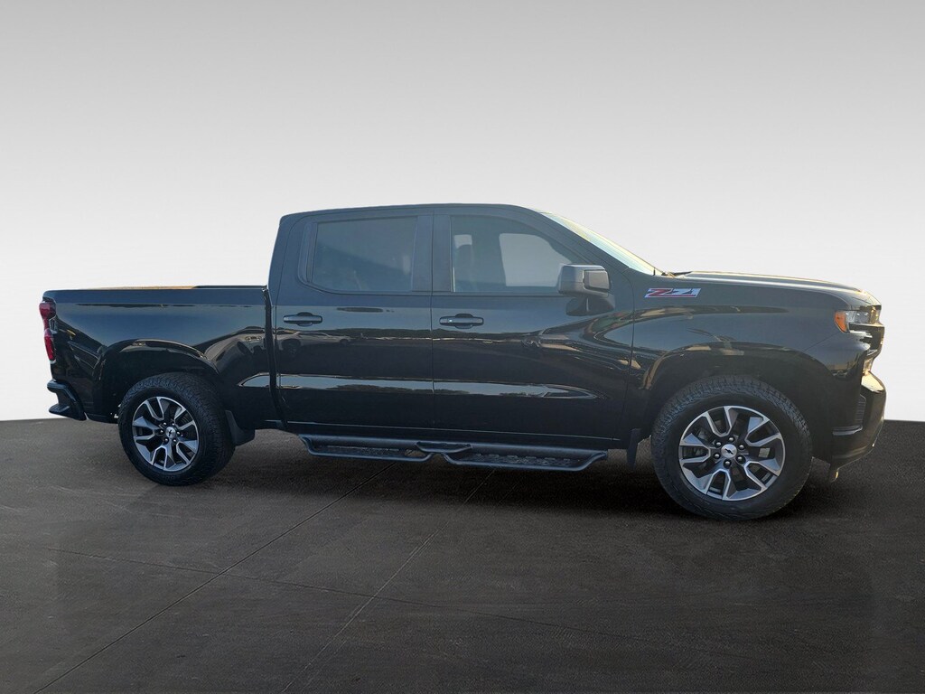 Used 2021 Chevrolet Silverado 1500 RST 4WD Crew Cab 147 RST
