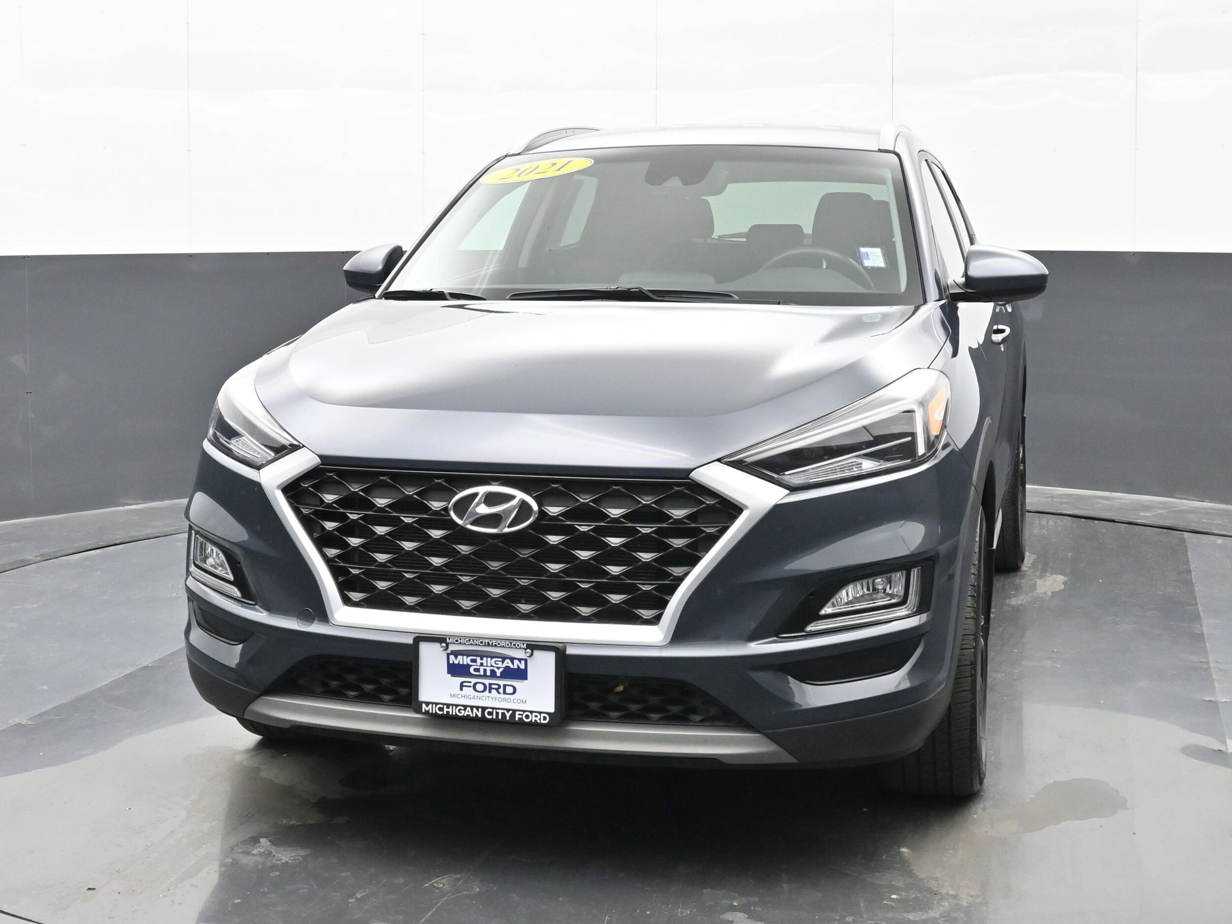 2021 Hyundai Tucson Sport photo 3