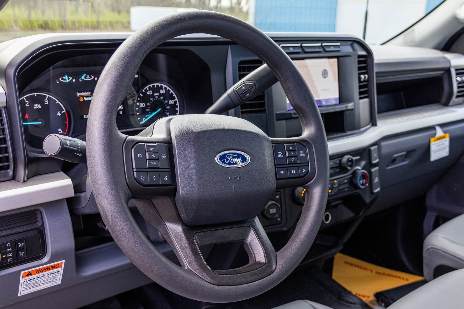 2024 Ford F-450 photo 4