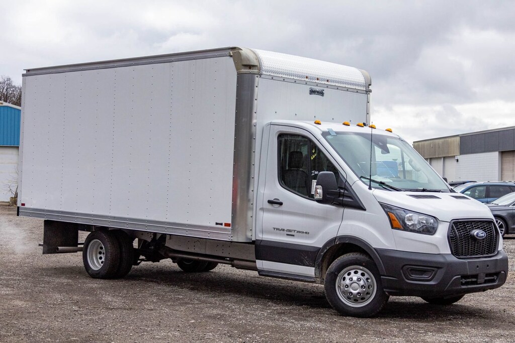 New 2023 Ford Transit Chassis Cutaway VAN