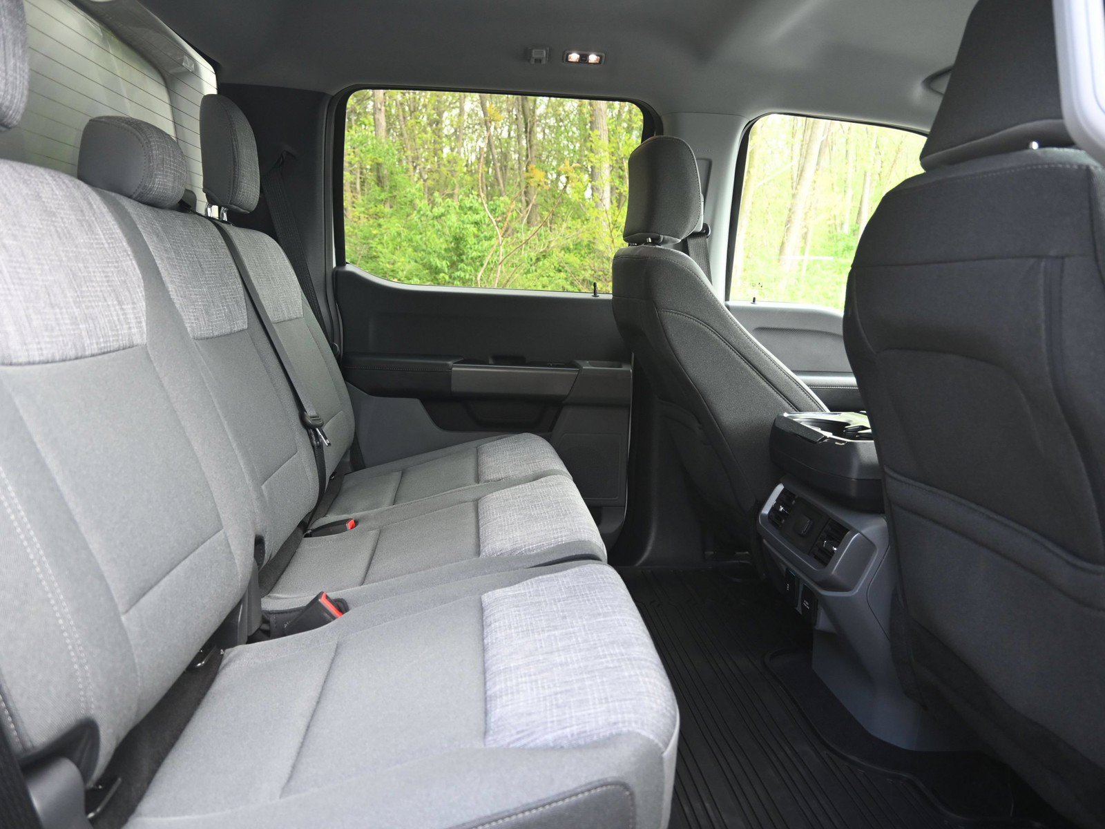 2023 Ford F-150 XLT - Photo 14