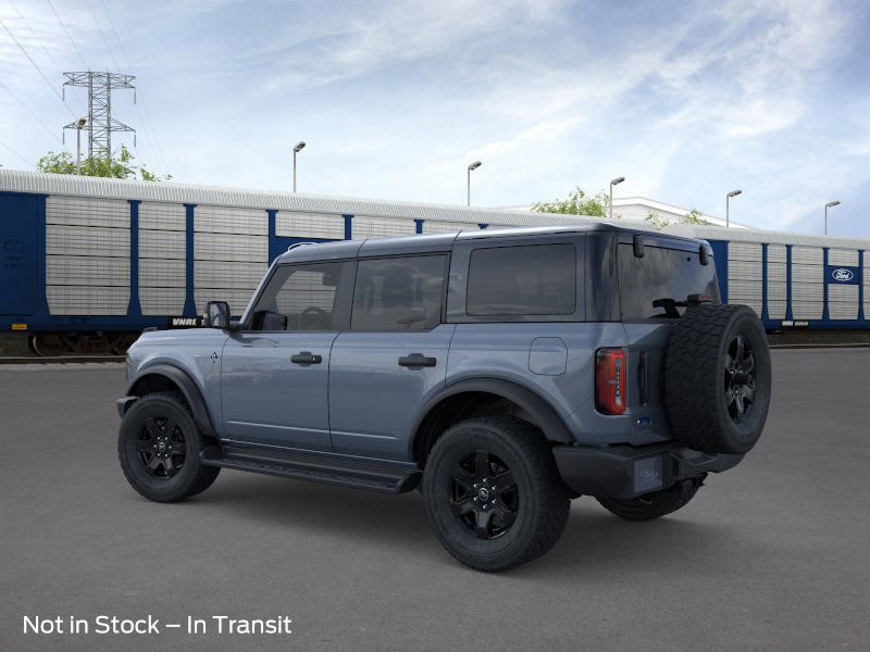 2025 Ford Bronco Outer Banks photo 4