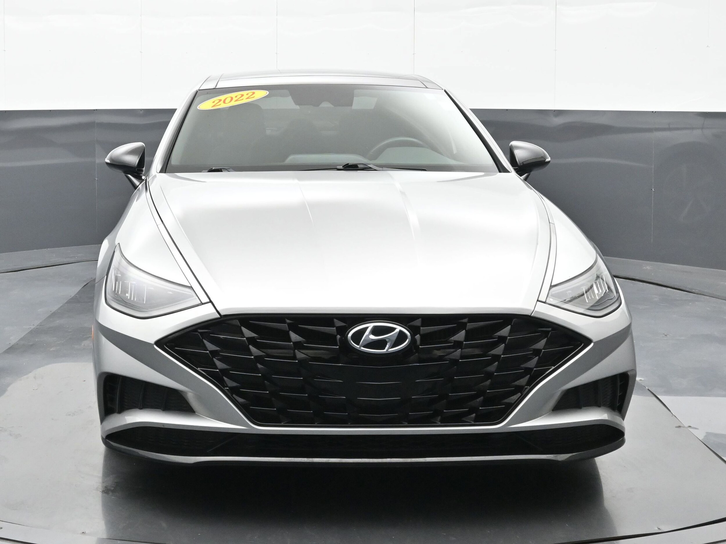 2022 Hyundai Sonata SEL Plus photo 3