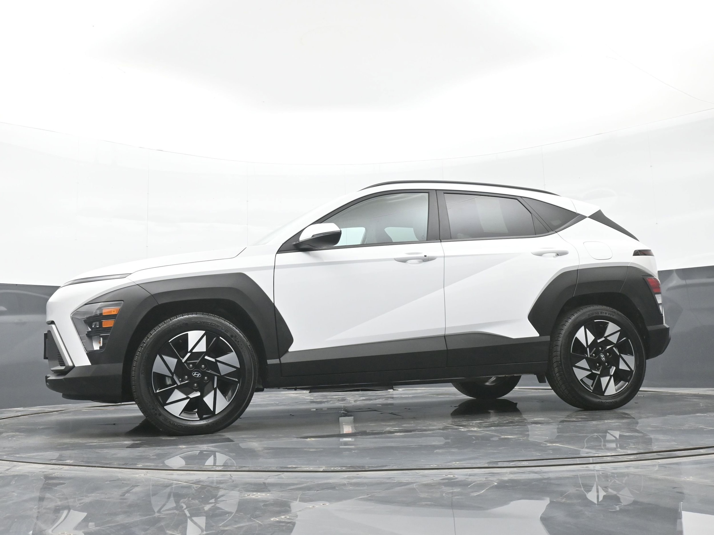 2024 Hyundai Kona SEL - Photo 44