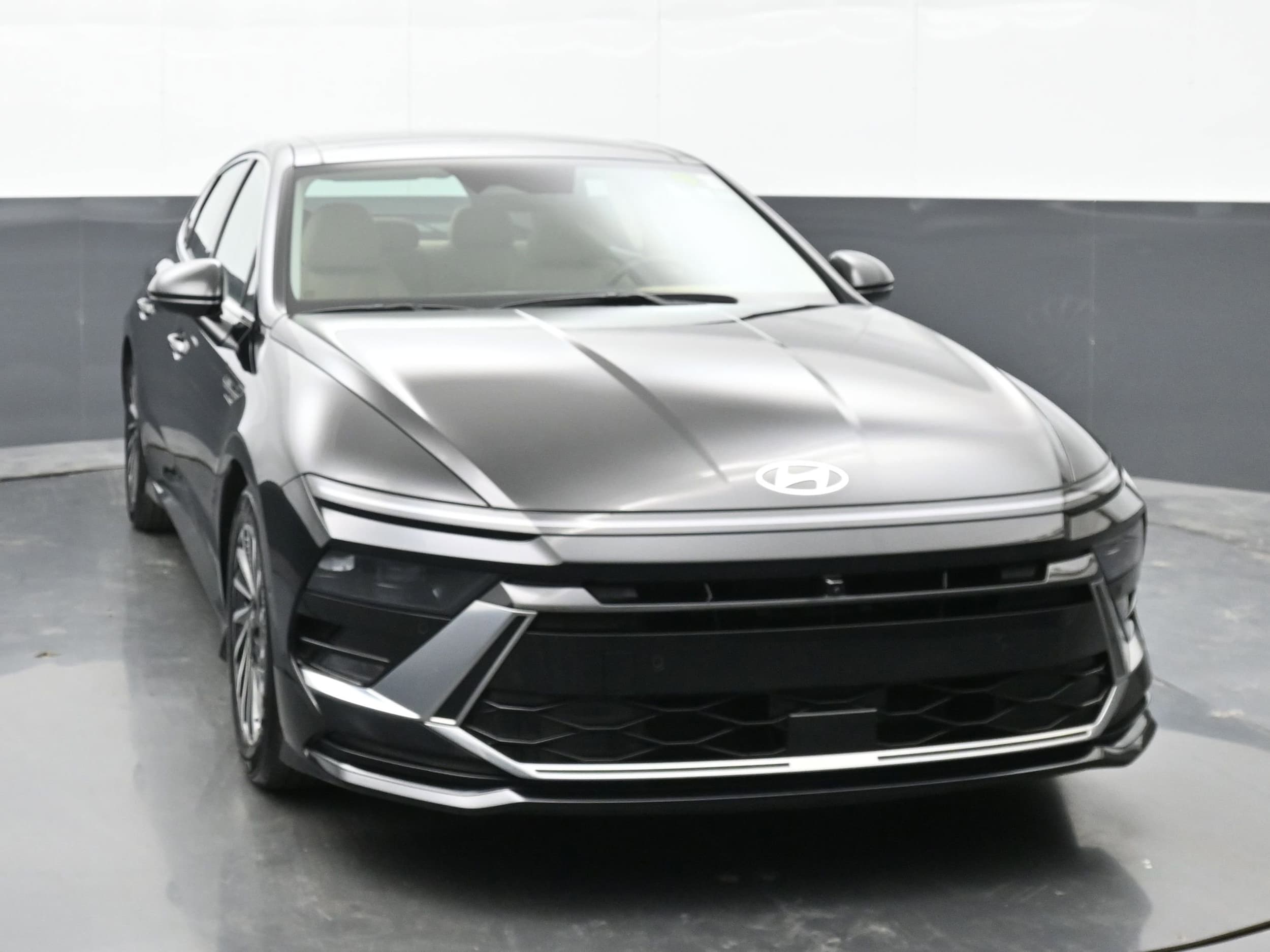 2025 Hyundai Sonata Hybrid Limited - Photo 7