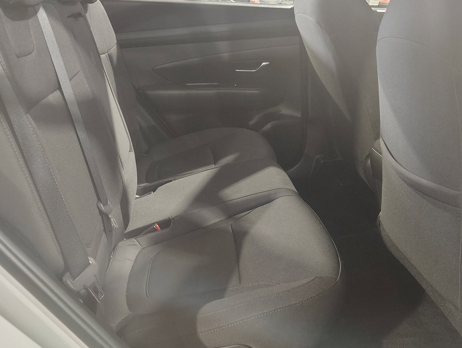 2025 Hyundai Tucson SE - Photo 26