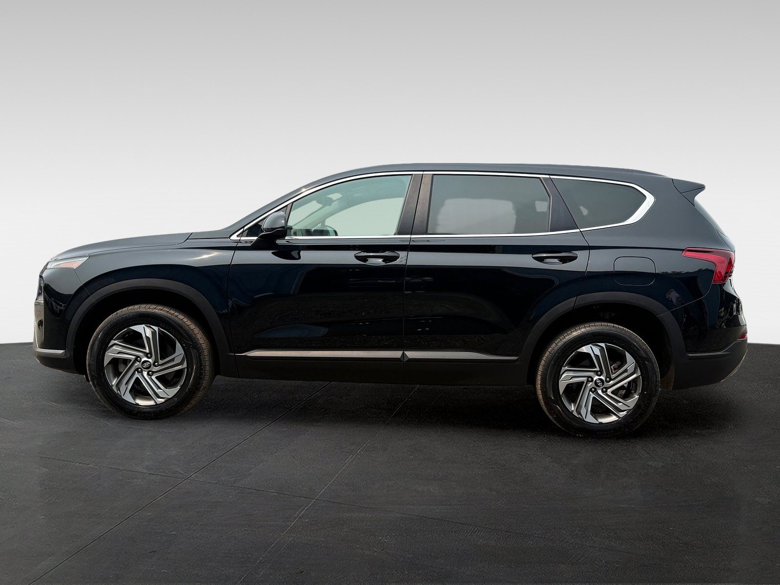 2023 Hyundai Santa Fe SE - Photo 8