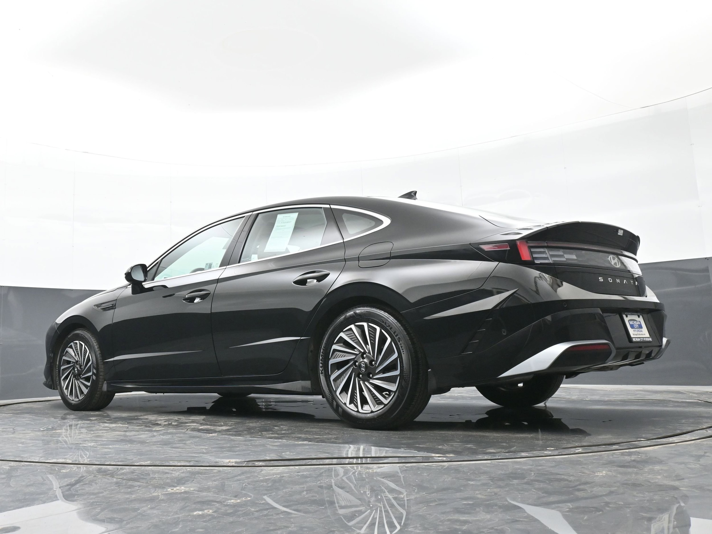 2025 Hyundai Sonata Hybrid Limited - Photo 38