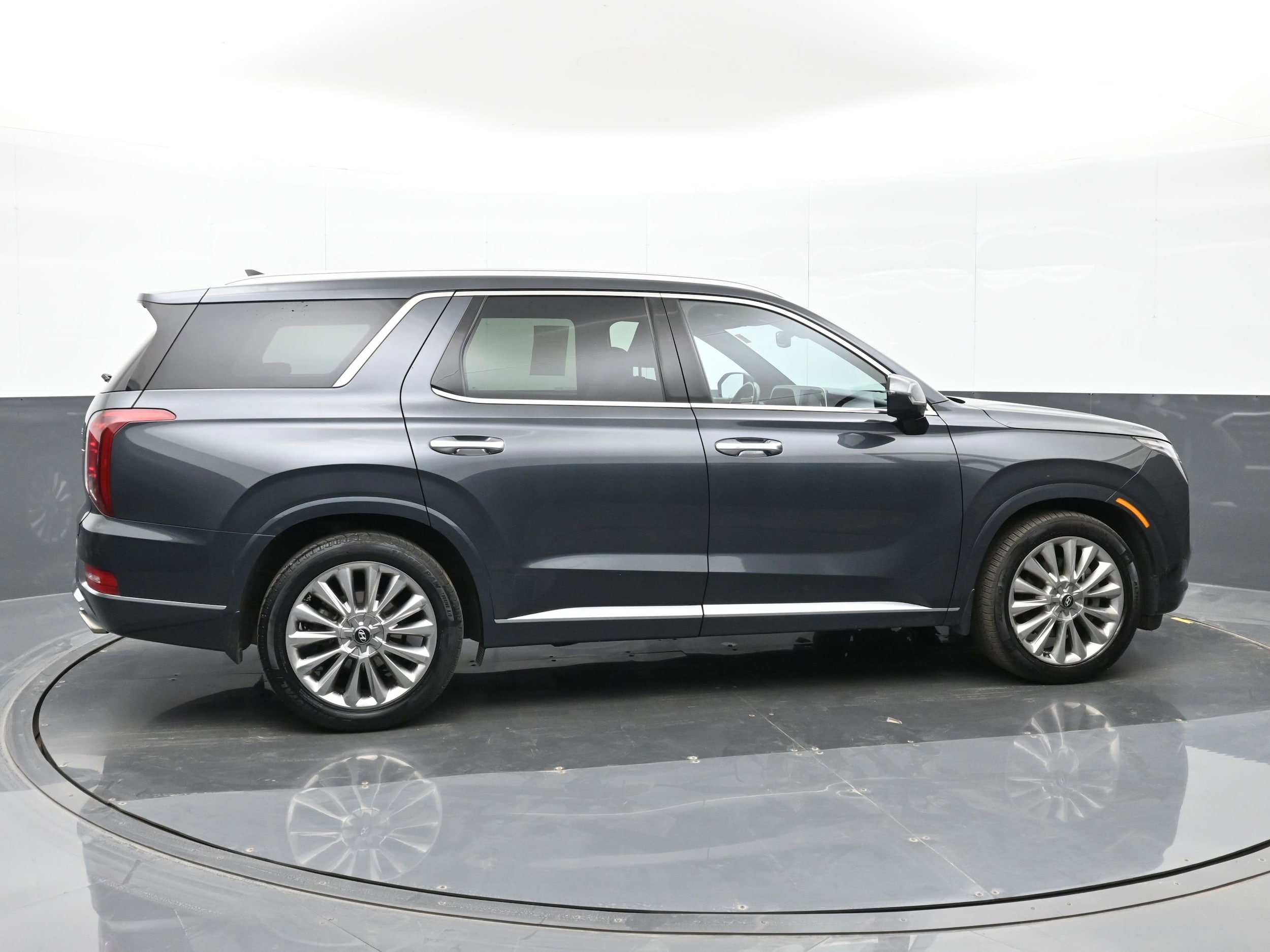 2020 Hyundai Palisade Limited - Photo 5