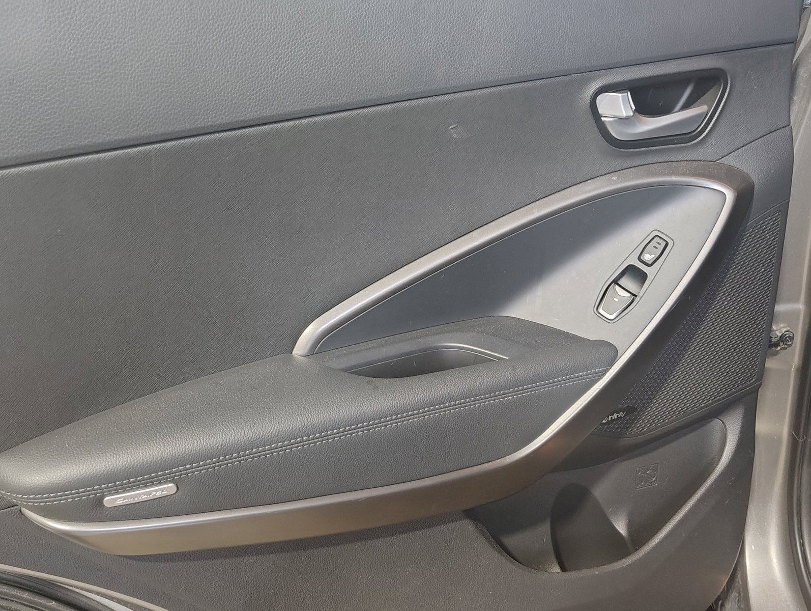 2017 Hyundai Santa Fe Sport 2.0T Ultimate - Photo 21