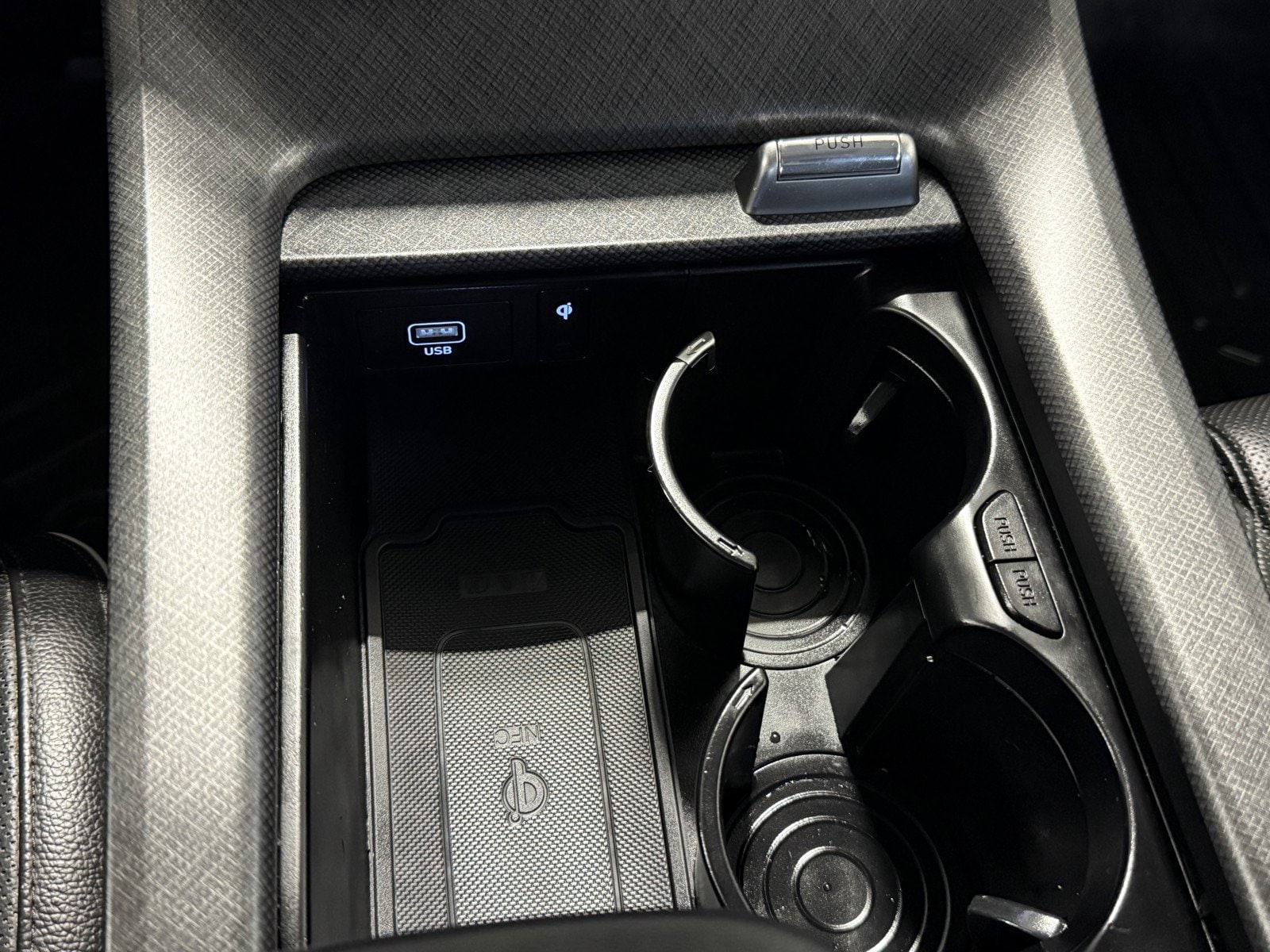 2023 Hyundai Palisade Limited - Photo 16