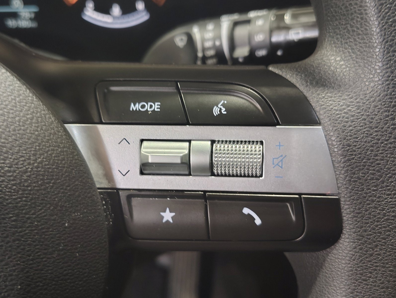 2025 Hyundai Tucson SE - Photo 17
