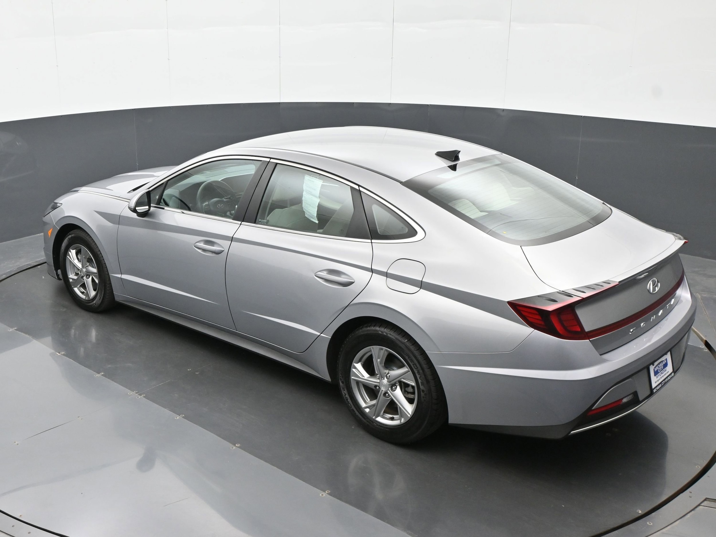 2023 Hyundai Sonata SE - Photo 29